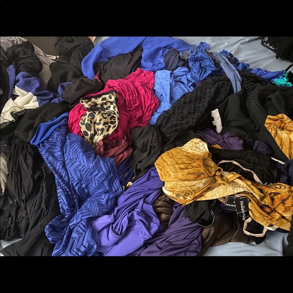 Bag of plus size clothes - Picture 5 of 7